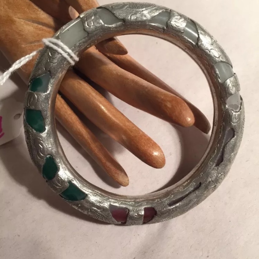 #809) antique MULTI-COLOR Burma Jadite BANGLE